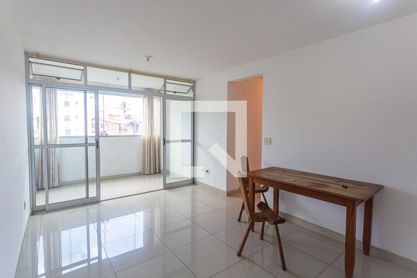 Foto 1 de Apartamento com 3 Quartos para alugar, 85m² em Palmares, Belo Horizonte