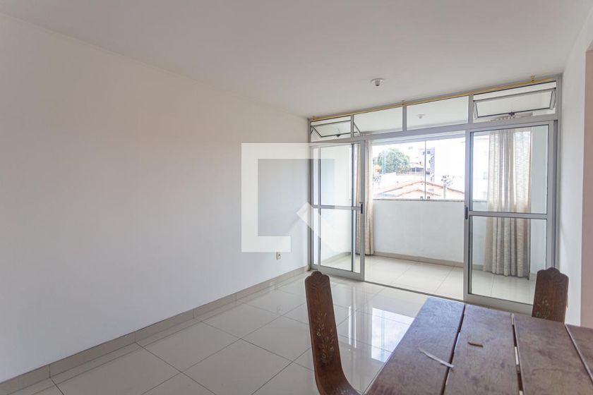 Foto 2 de Apartamento com 3 Quartos para alugar, 85m² em Palmares, Belo Horizonte