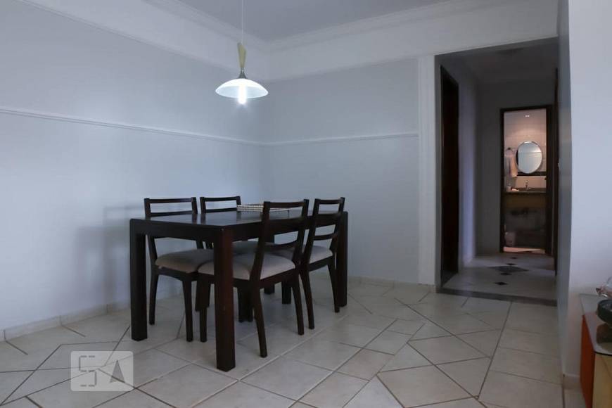 Foto 4 de Apartamento com 3 Quartos para alugar, 90m² em Setor Bela Vista, Goiânia