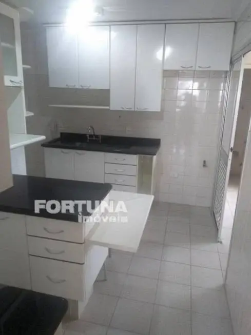 Foto 2 de Apartamento com 3 Quartos para alugar, 100m² em Vila Sao Francisco, São Paulo