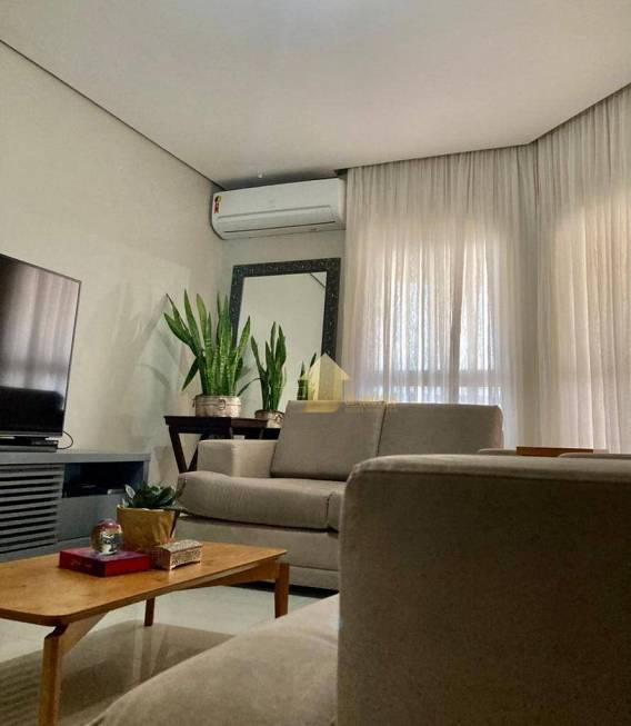 Foto 1 de Apartamento com 4 Quartos à venda, 135m² em Jardim das Américas, Cuiabá