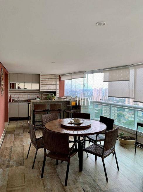 Foto 1 de Apartamento com 4 Quartos à venda, 245m² em Jardim Marajoara, São Paulo