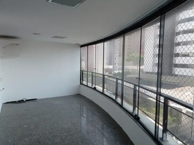 Foto 1 de Apartamento com 4 Quartos à venda, 187m² em Petrópolis, Natal