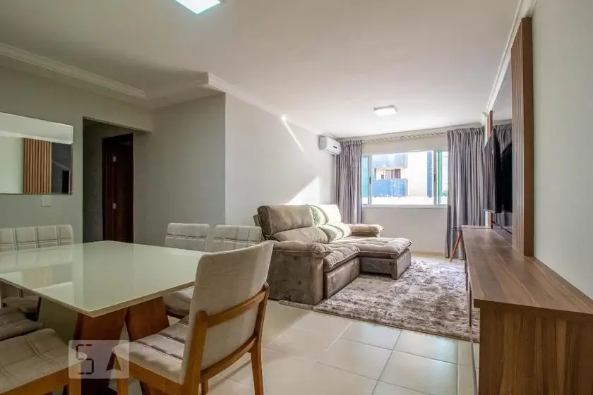 Foto 1 de Apartamento com 4 Quartos para alugar, 107m² em Saraiva, Uberlândia