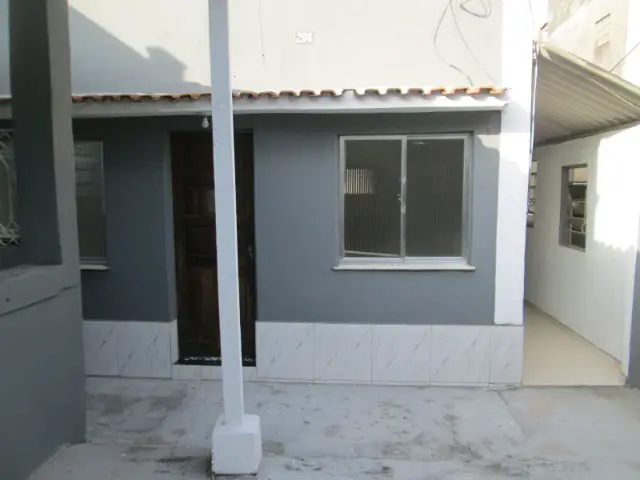 Foto 2 de Casa com 2 Quartos para alugar, 60m² em Quintino Bocaiúva, Rio de Janeiro