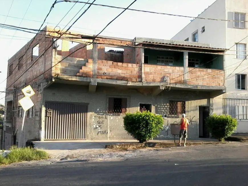 Foto 1 de Casa com 2 Quartos à venda, 340m² em Urca, Belo Horizonte