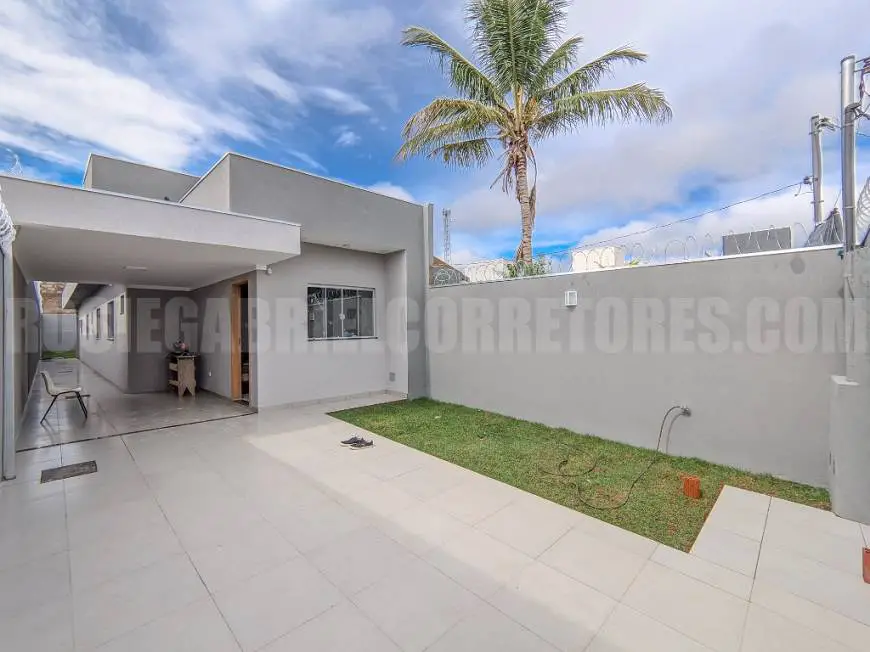 Foto 1 de Casa com 3 Quartos à venda, 116m² em Jardim Montevideu, Campo Grande