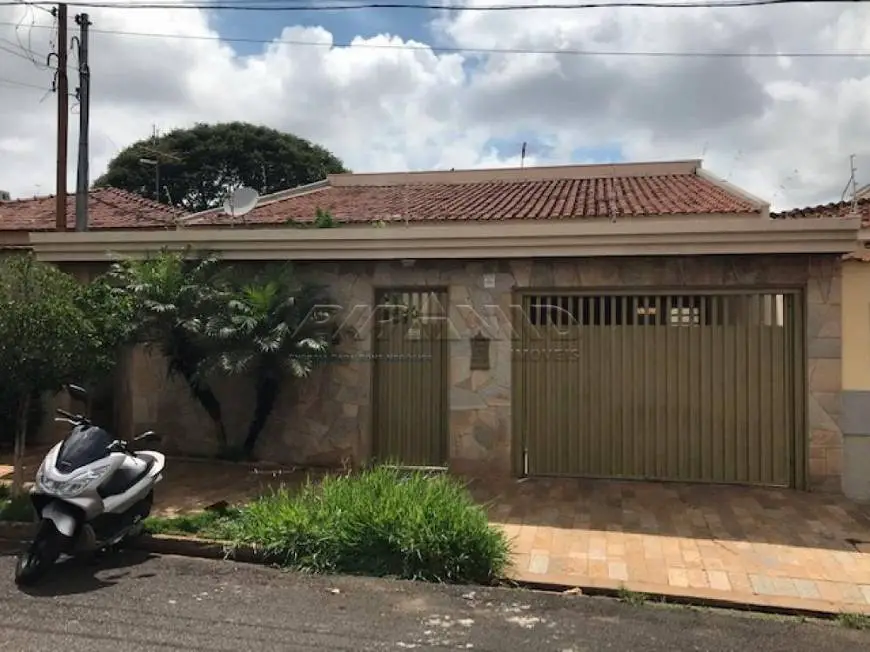 Foto 2 de Casa com 3 Quartos para alugar, 161m² em Nova Ribeirânia, Ribeirão Preto