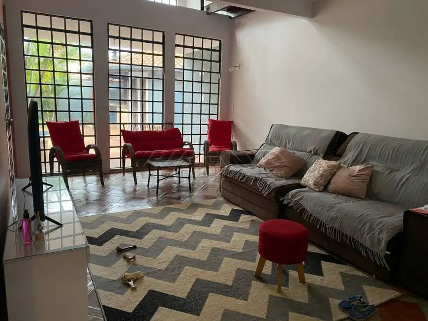 Foto 4 de Casa com 3 Quartos para alugar, 330m² em Ribeirânia, Ribeirão Preto