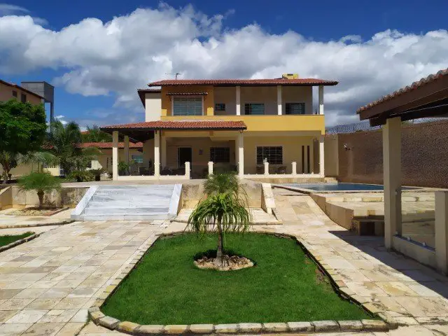 Foto 1 de Casa com 4 Quartos à venda, 1040m² em Icarai, Caucaia