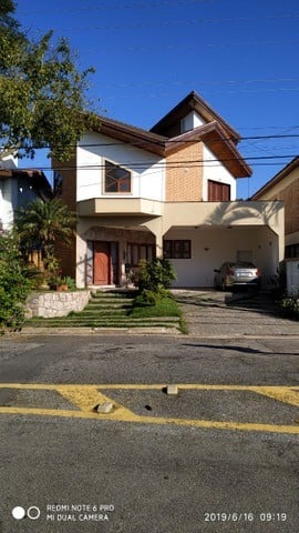 Foto 1 de Casa com 4 Quartos à venda, 300m² em Jardim das Colinas, São José dos Campos