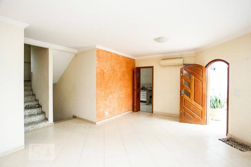 Foto 1 de Casa com 4 Quartos para alugar, 260m² em Vila Augusta, Guarulhos