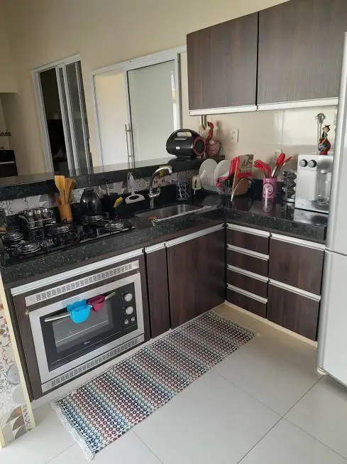 Foto 5 de Casa de Condomínio com 2 Quartos para alugar, 210m² em Condomínio Buona Vita, Araraquara