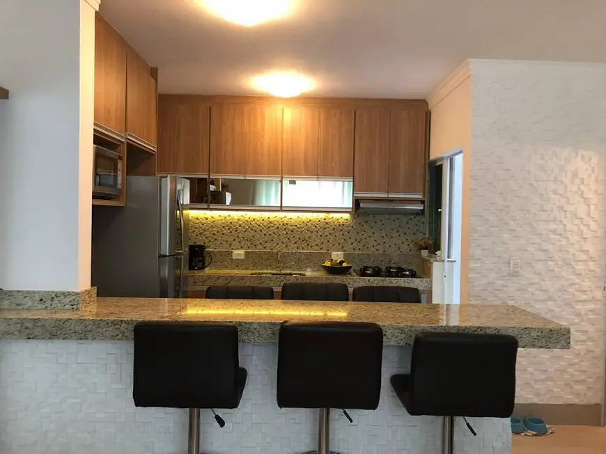 Foto 1 de Casa de Condomínio com 2 Quartos à venda, 68m² em Vila Carrão, São Paulo