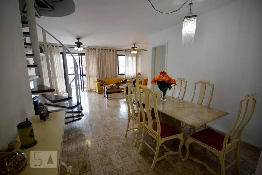 Foto 1 de Cobertura com 4 Quartos para alugar, 255m² em Barra da Tijuca, Rio de Janeiro