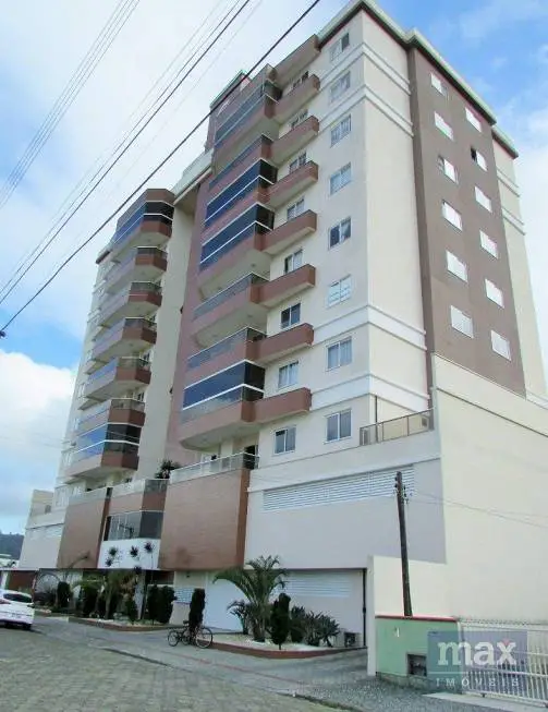 Foto 1 de Apartamento com 1 Quarto à venda, 67m² em Gravata, Navegantes