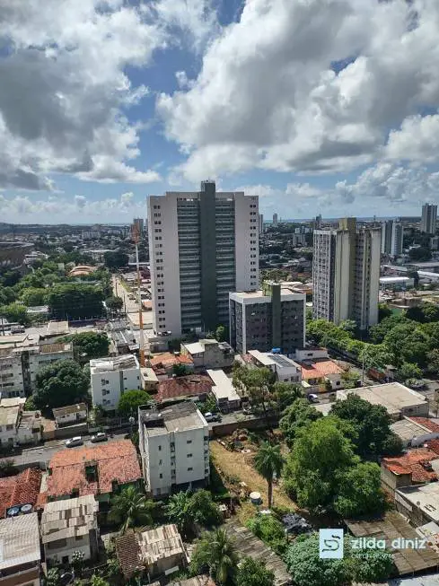 Foto 1 de Apartamento com 2 Quartos à venda, 55m² em Aflitos, Recife