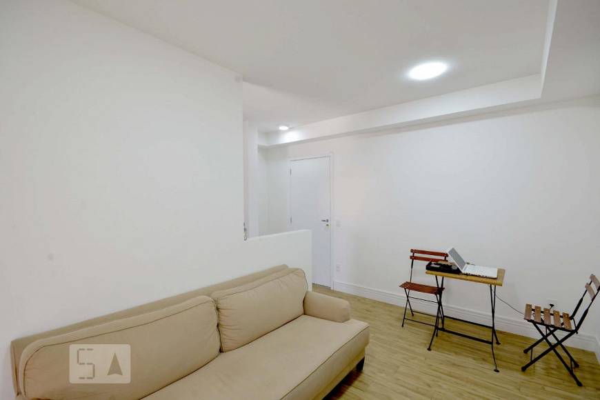 Foto 3 de Apartamento com 2 Quartos para alugar, 55m² em Liberdade, São Paulo