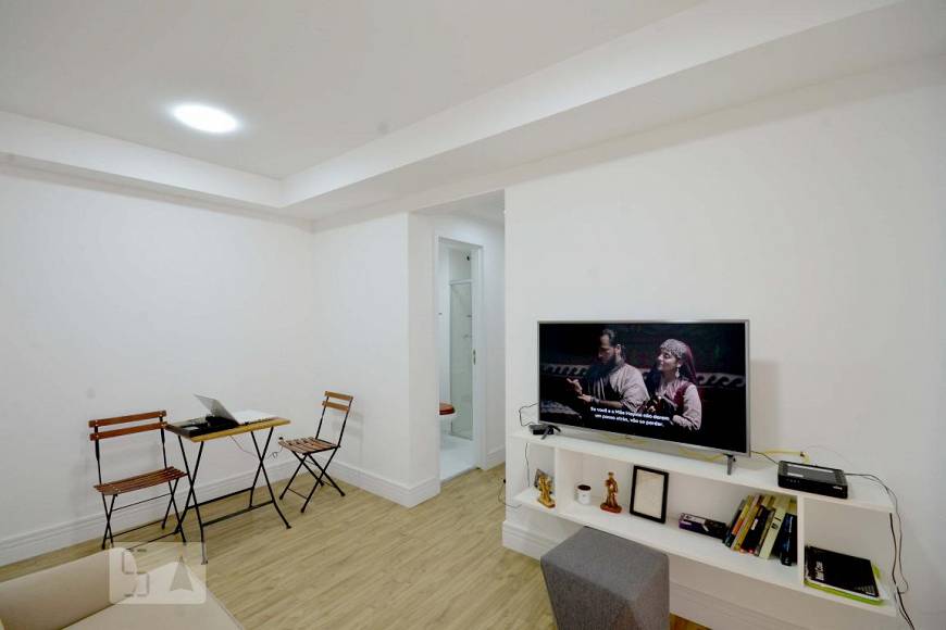 Foto 4 de Apartamento com 2 Quartos para alugar, 55m² em Liberdade, São Paulo