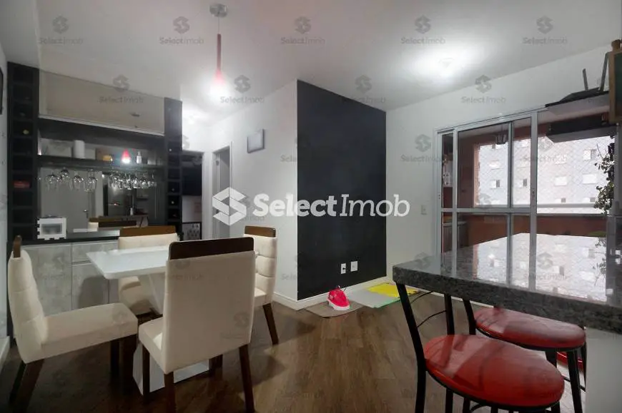 Foto 1 de Apartamento com 2 Quartos à venda, 52m² em Vila Noêmia, Mauá