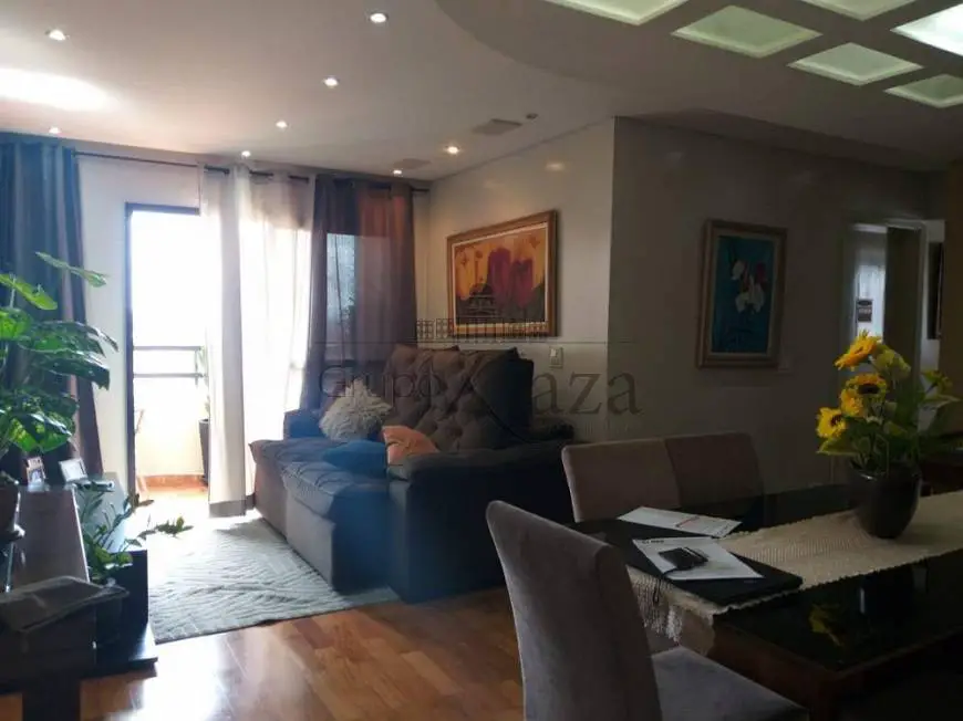 Foto 1 de Apartamento com 3 Quartos para alugar, 93m² em Bosque dos Eucaliptos, São José dos Campos
