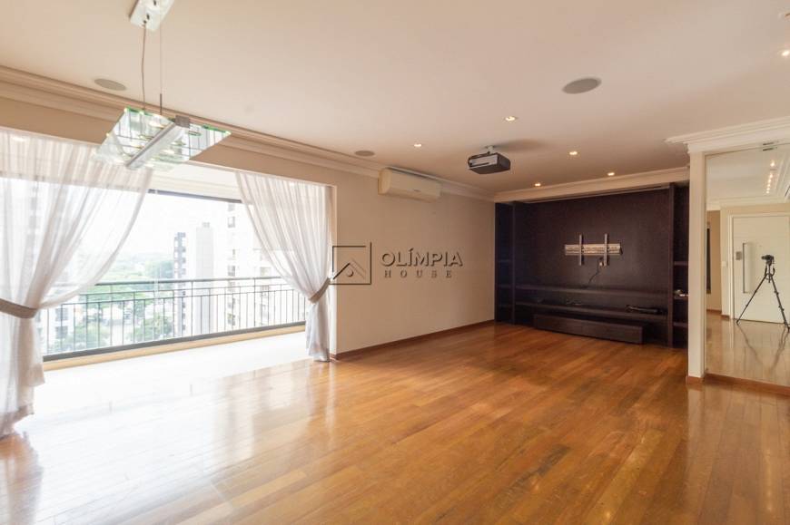 Foto 1 de Apartamento com 3 Quartos para alugar, 124m² em Brooklin, São Paulo
