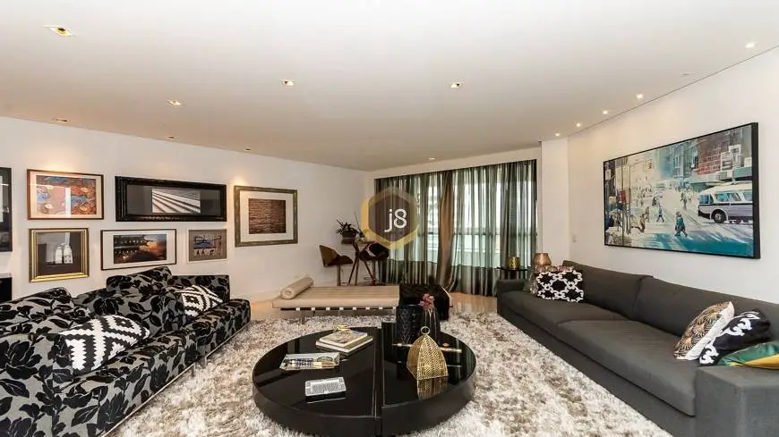 Foto 2 de Apartamento com 3 Quartos para alugar, 214m² em Ecoville, Curitiba