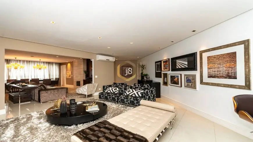Foto 3 de Apartamento com 3 Quartos para alugar, 214m² em Ecoville, Curitiba