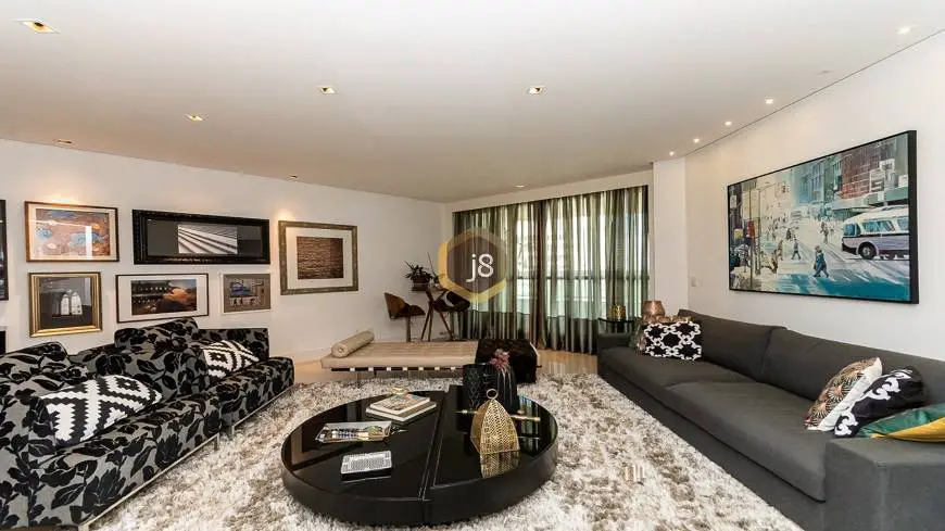 Foto 4 de Apartamento com 3 Quartos para alugar, 214m² em Ecoville, Curitiba