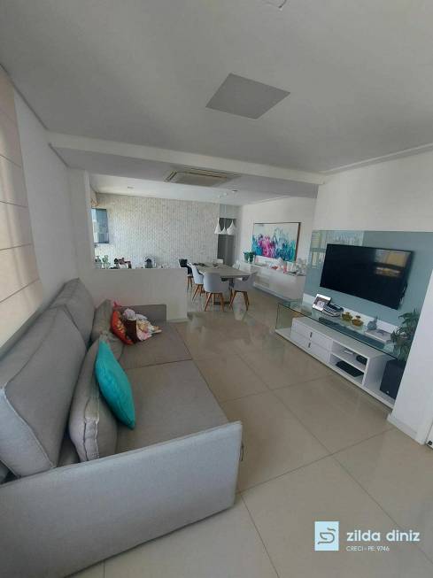 Foto 1 de Apartamento com 3 Quartos à venda, 110m² em Parnamirim, Recife