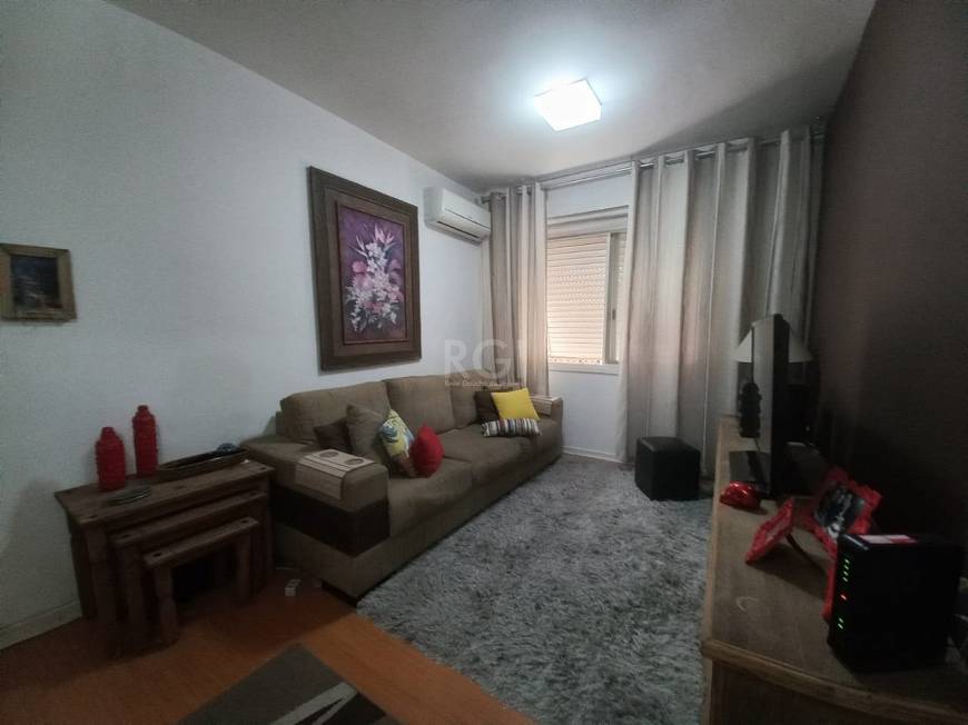 Foto 1 de Apartamento com 3 Quartos à venda, 94m² em Santo Antônio, Porto Alegre