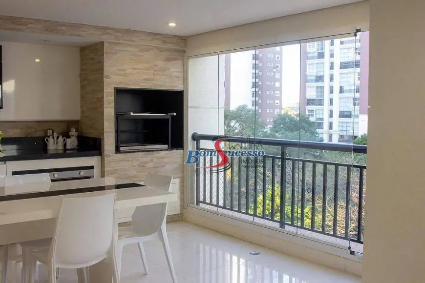 Foto 2 de Apartamento com 3 Quartos à venda, 225m² em Tatuapé, São Paulo