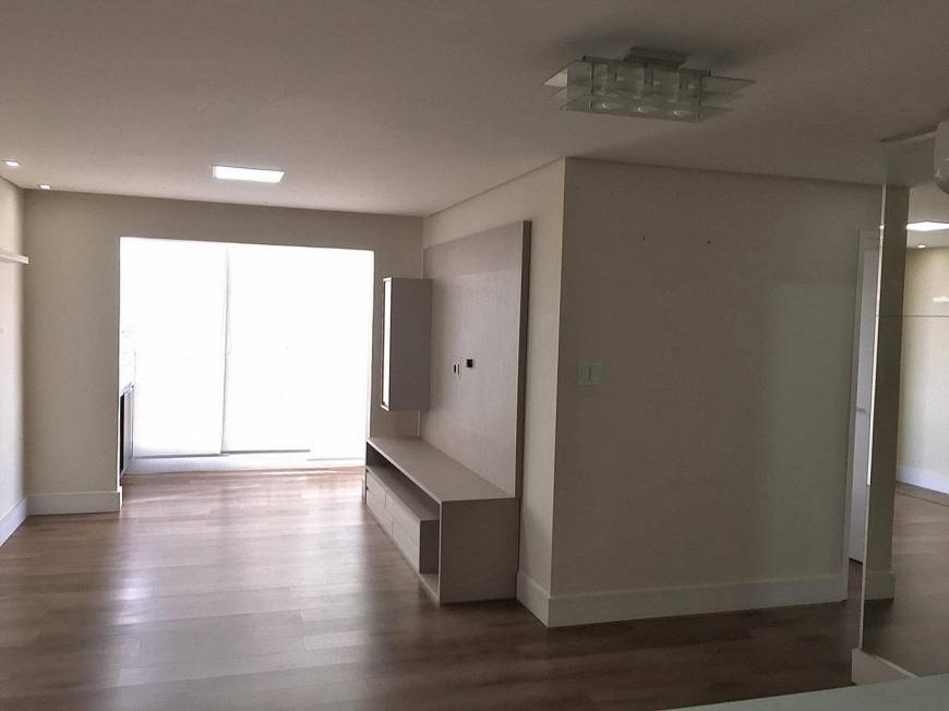 Foto 1 de Apartamento com 3 Quartos à venda, 86m² em Vila Gumercindo, São Paulo