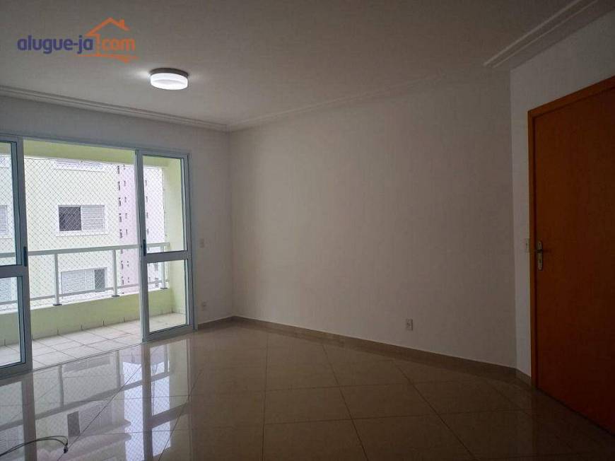 Foto 1 de Apartamento com 4 Quartos para alugar, 130m² em Jardim Aquarius, São José dos Campos