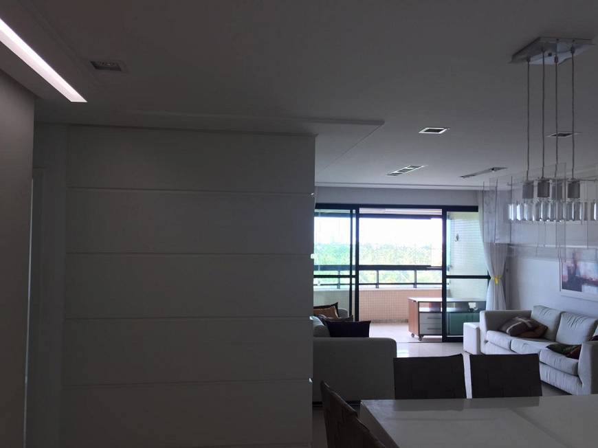 Foto 3 de Apartamento com 4 Quartos à venda, 150m² em Jardins, Aracaju