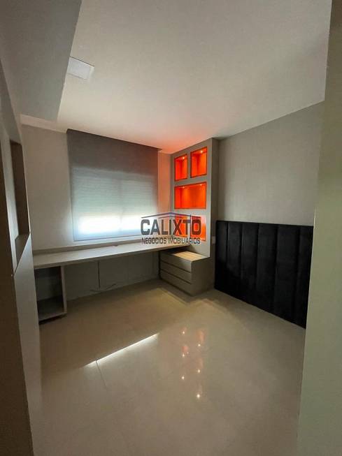 Foto 5 de Apartamento com 4 Quartos à venda, 152m² em Nossa Senhora Aparecida, Uberlândia