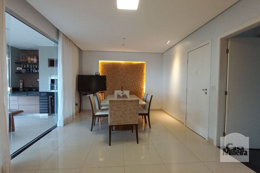 Foto 1 de Apartamento com 4 Quartos à venda, 121m² em Ouro Preto, Belo Horizonte