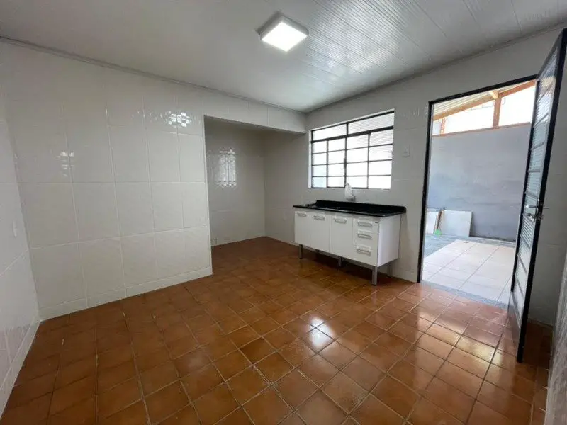 Foto 1 de Casa com 2 Quartos para alugar, 173m² em Jardim Toledo, Votorantim