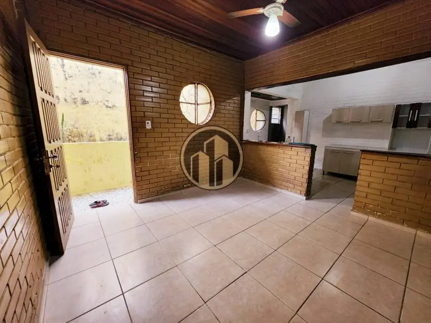 Foto 1 de Casa com 2 Quartos para alugar, 60m² em Vila Esperança, São Paulo