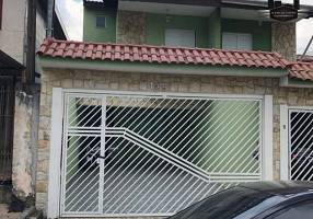 Foto 1 de Casa com 2 Quartos à venda, 100m² em Vila Lutecia, Santo André
