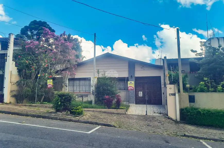 Foto 1 de Casa com 3 Quartos à venda, 362m² em Ahú, Curitiba