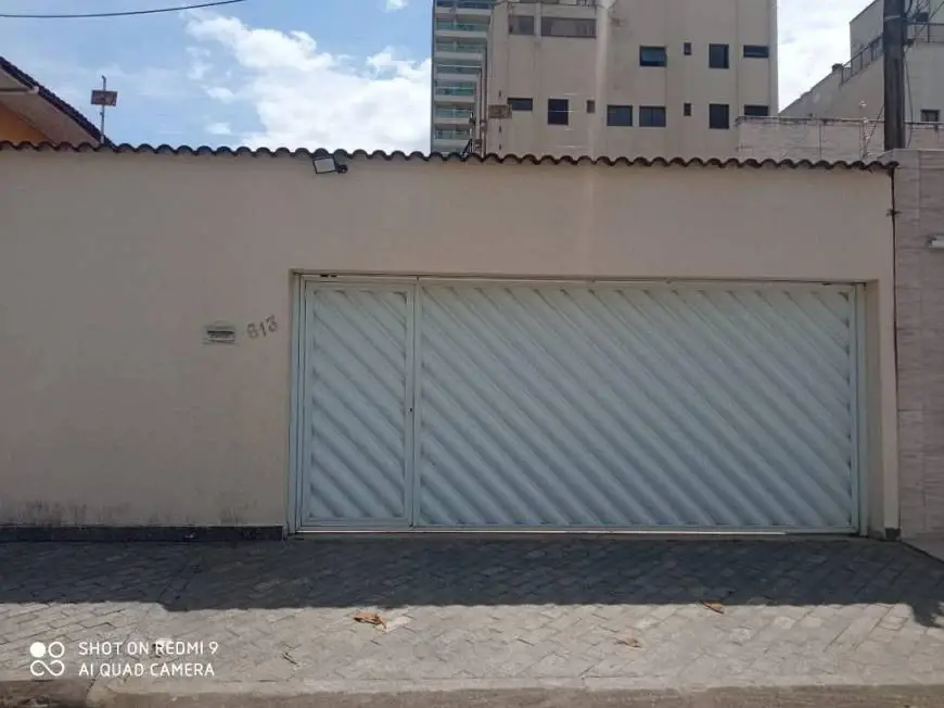 Foto 1 de Casa com 3 Quartos para alugar, 200m² em Enseada, Guarujá