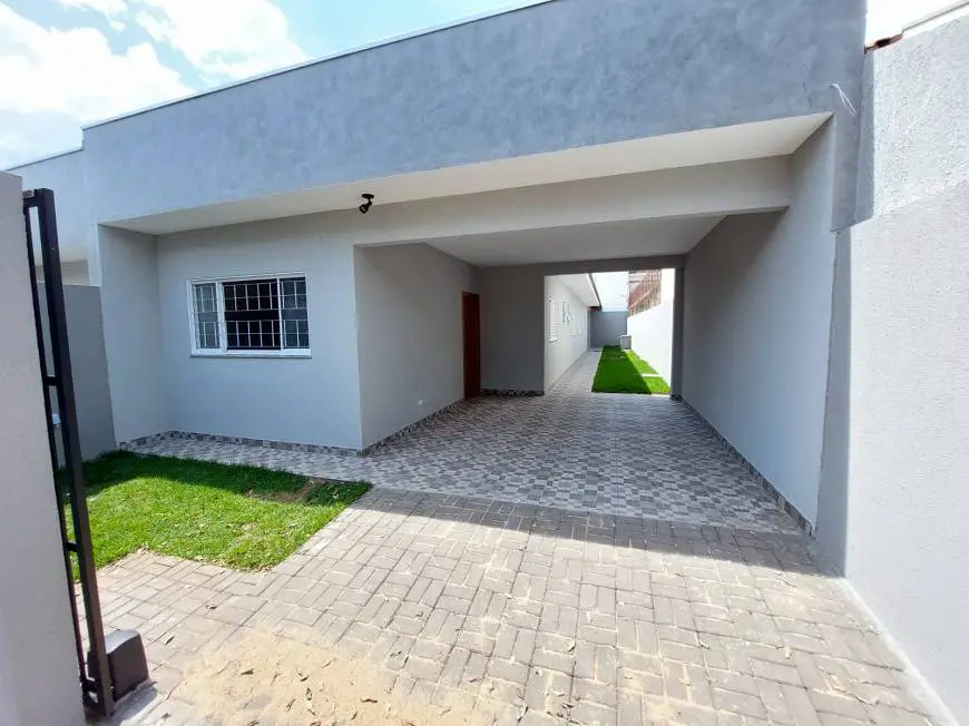 Foto 1 de Casa com 3 Quartos para alugar, 170m² em Jardim Iguaçu, Maringá