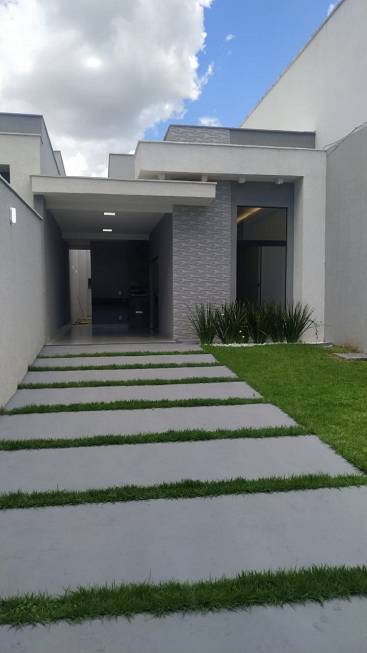 Foto 1 de Casa com 3 Quartos à venda, 101m² em Jardim Mariliza, Goiânia