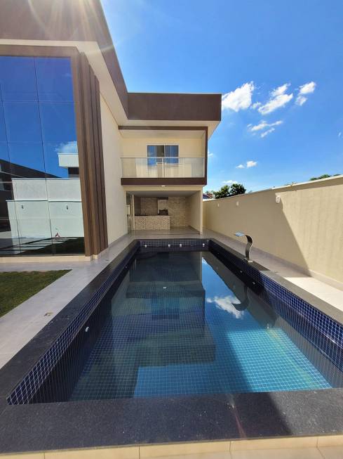 Foto 5 de Casa com 4 Quartos à venda, 320m² em Park Way , Brasília