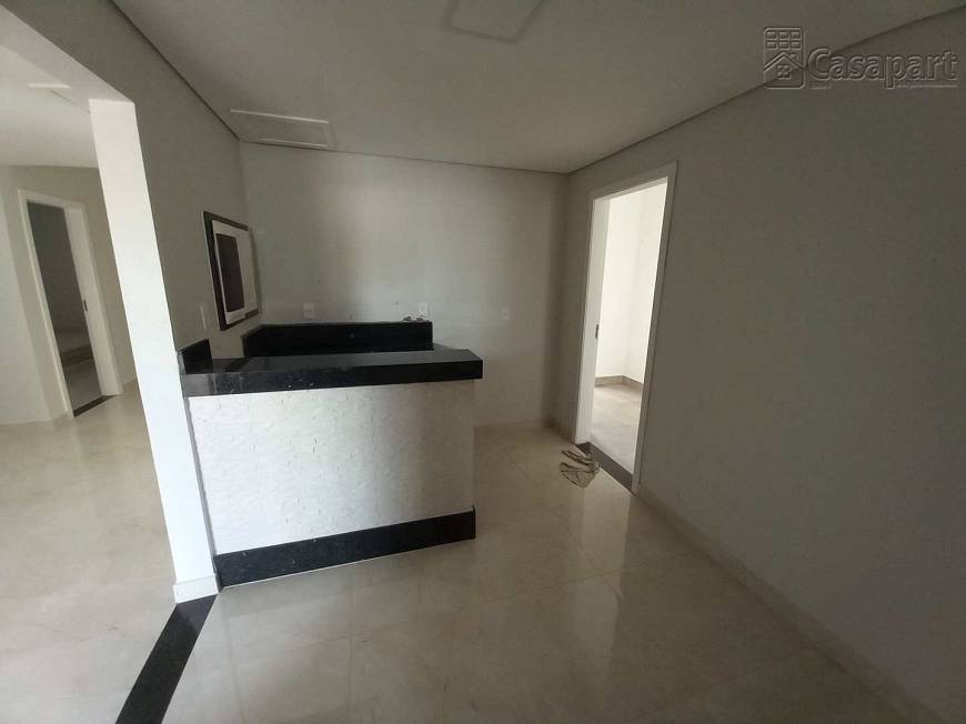 Foto 4 de Casa com 5 Quartos para alugar, 500m² em Vila Gomes, Campo Grande