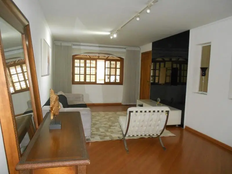 Foto 1 de Sobrado com 3 Quartos à venda, 178m² em Jardim das Flores, Osasco