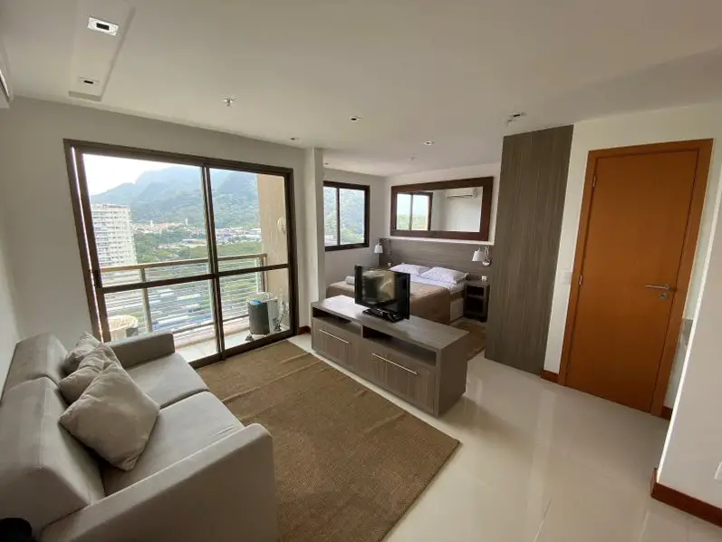 Foto 1 de Apartamento com 1 Quarto à venda, 34m² em Jacarepaguá, Rio de Janeiro