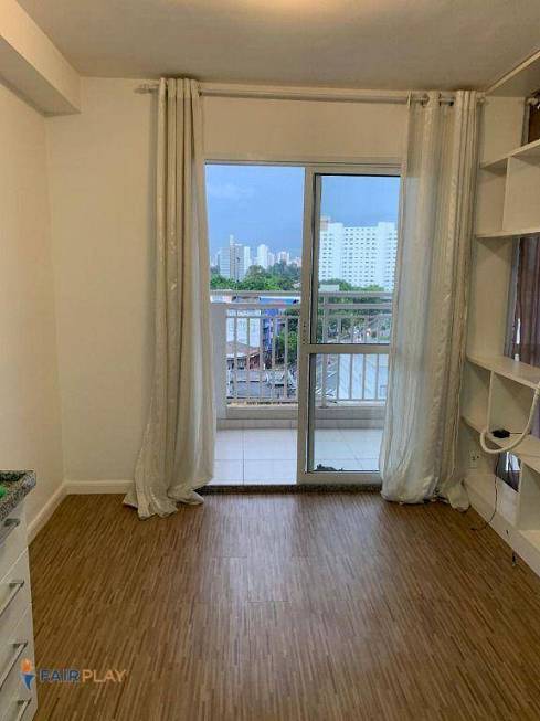 Foto 1 de Apartamento com 1 Quarto para alugar, 32m² em Santo Amaro, São Paulo