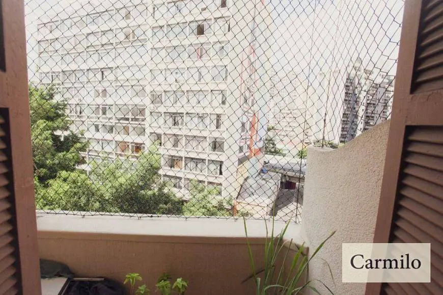 Foto 3 de Apartamento com 2 Quartos à venda, 80m² em Vila Buarque, São Paulo